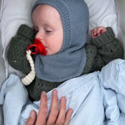 Monday Balaclava - fysisk opskrift