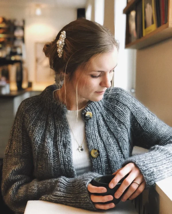 Sunday Cardigan - fysisk opskrift