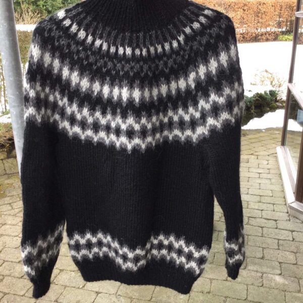 Bonderøvens sweater
