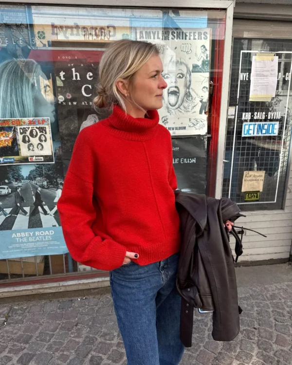 Scarlet Sweater - fysisk opskrift