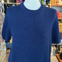 Poppy Tee - Merino Cotton fra Hjertegarn