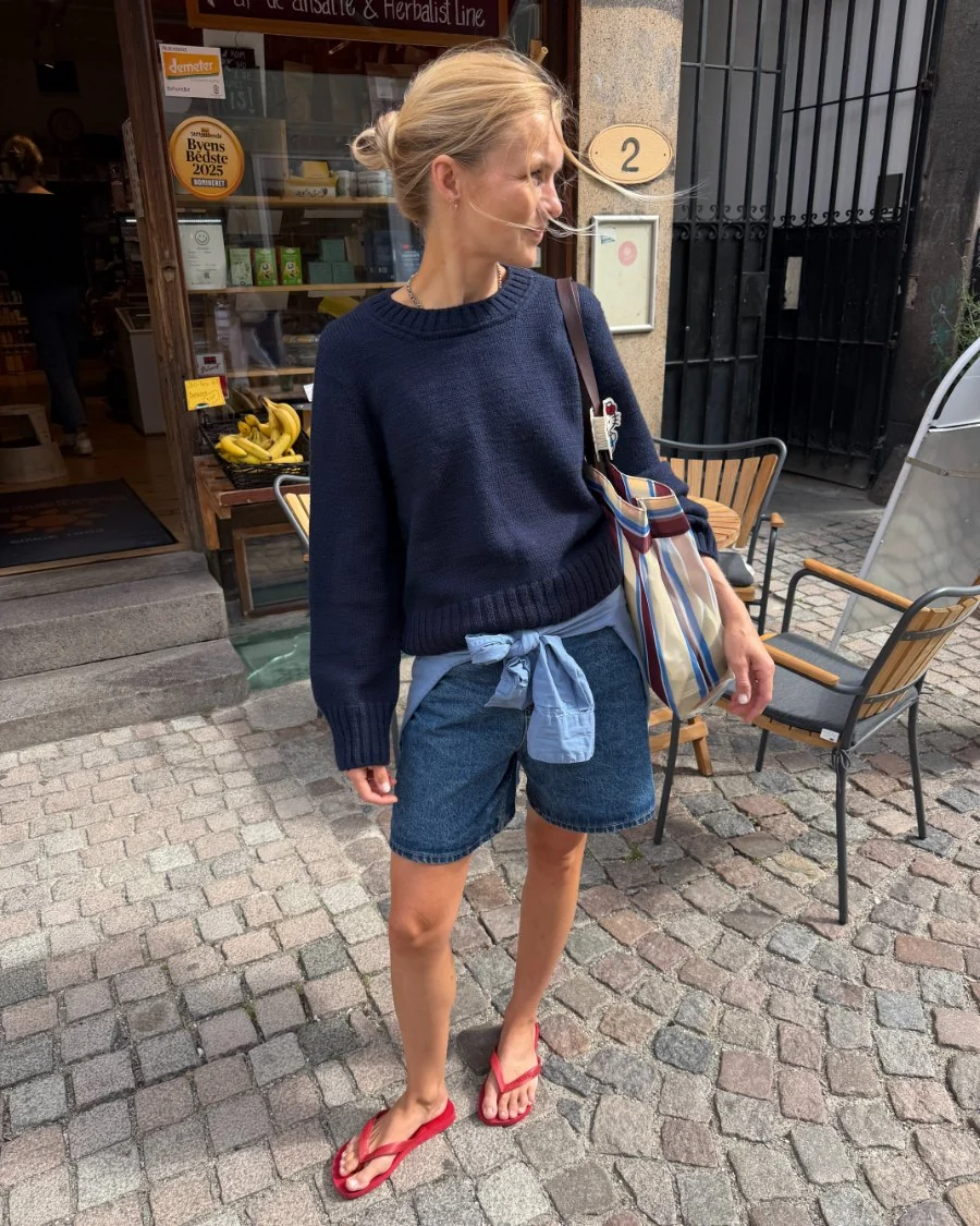 Vega Sweater fra PetiteKnit | Garnalternativ Organic Trio